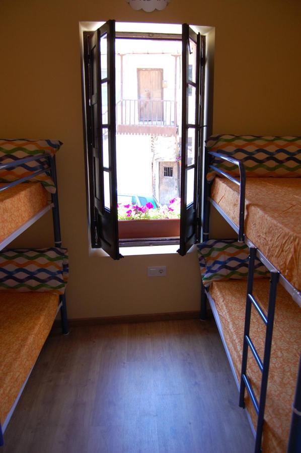 Albergue De Peregrinos Compostela 莫利纳塞卡 外观 照片
