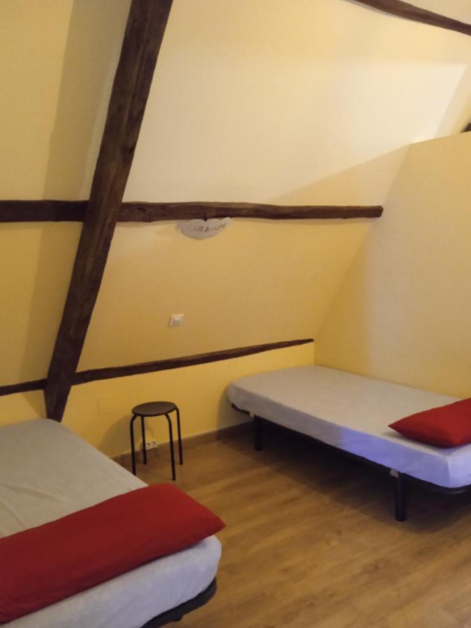 Albergue De Peregrinos Compostela 莫利纳塞卡 外观 照片