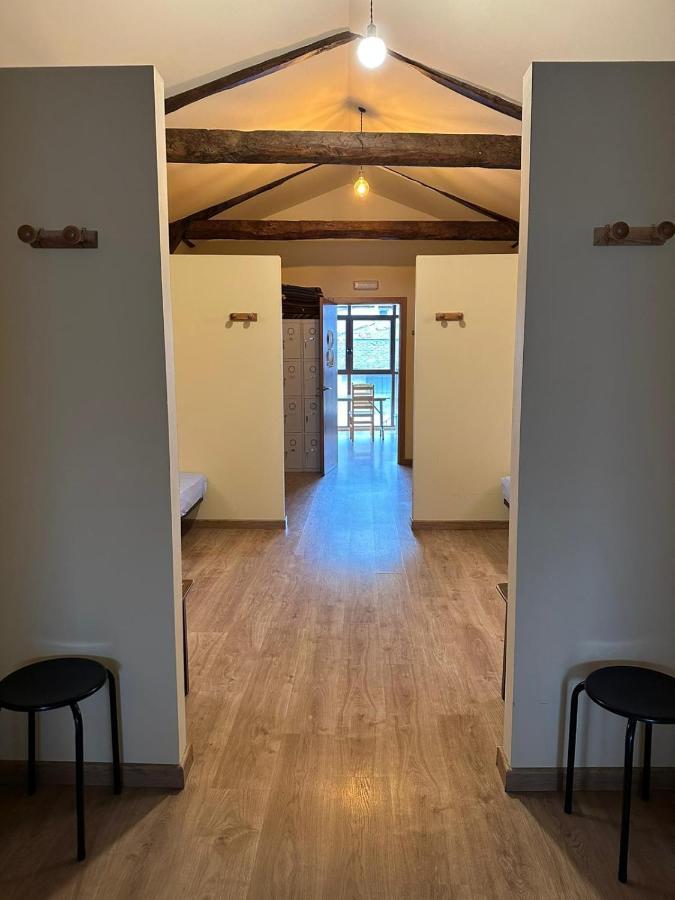 Albergue De Peregrinos Compostela 莫利纳塞卡 外观 照片
