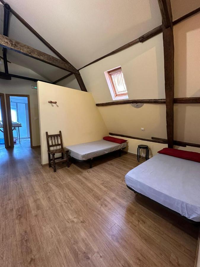 Albergue De Peregrinos Compostela 莫利纳塞卡 外观 照片